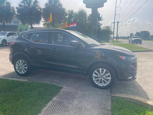 Magnetic Black 2022 Nissan Rogue Sport SV