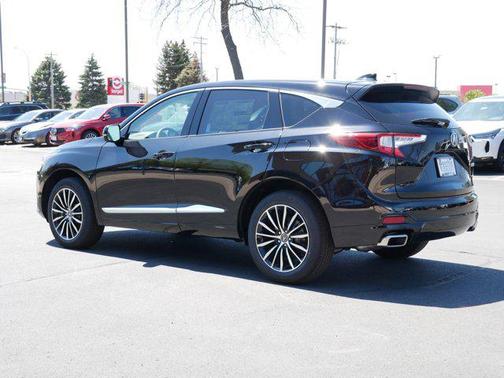 2025 Acura RDX Advance Package