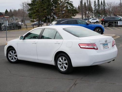 2011 Toyota Camry LE