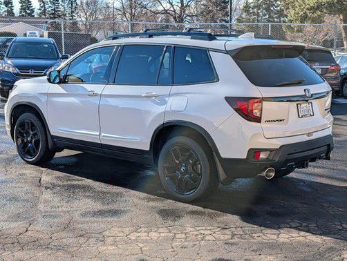 2024 Honda Passport AWD Black
