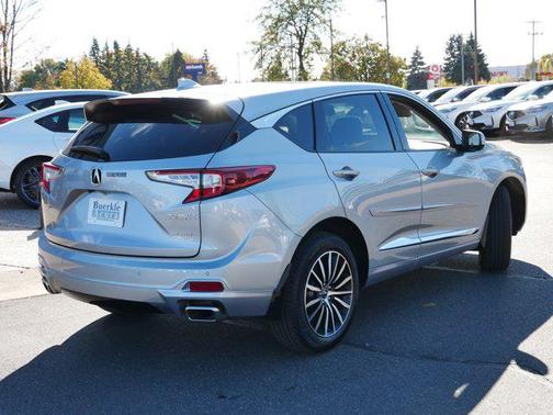 2025 Acura RDX Advance Package