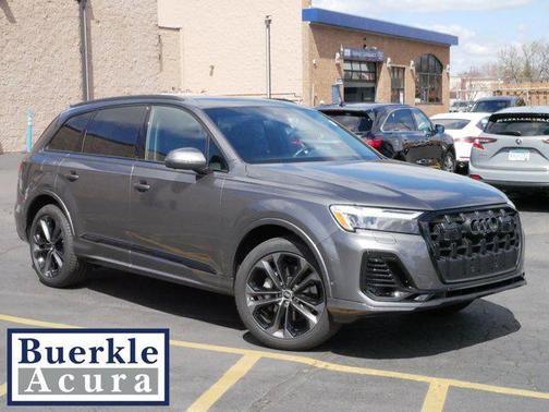2025 Audi Q7 55 Premium Plus