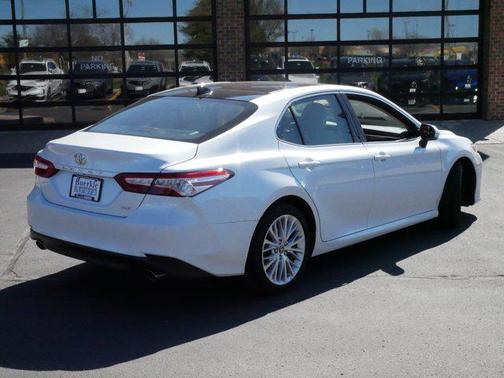 2018 Toyota Camry XLE