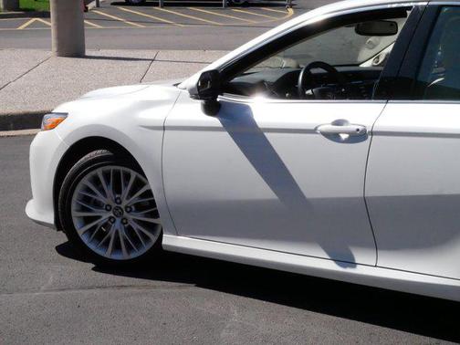 2018 Toyota Camry XLE