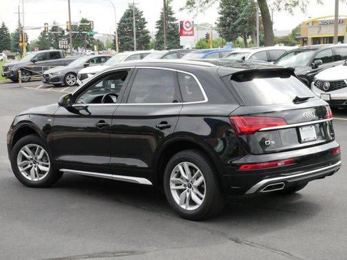 2022 Audi Q5 45 S line Premium
