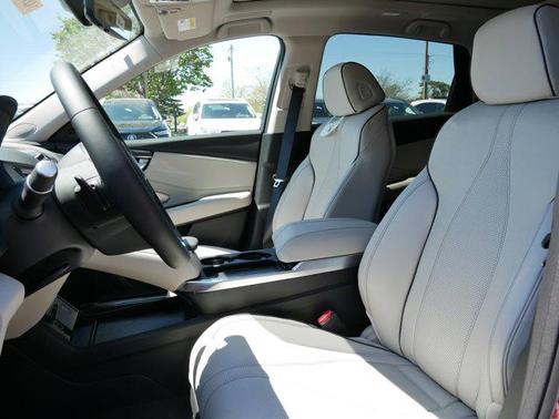 2025 Acura RDX Advance Package