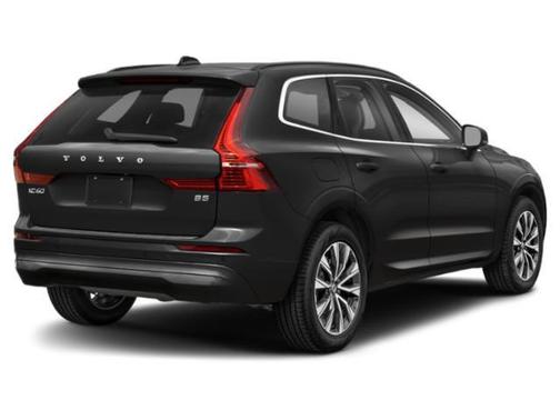 Crystal White Metallic 2025 Volvo XC60 B5 Plus