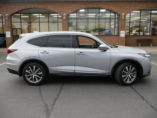 2025 Acura MDX Technology Package