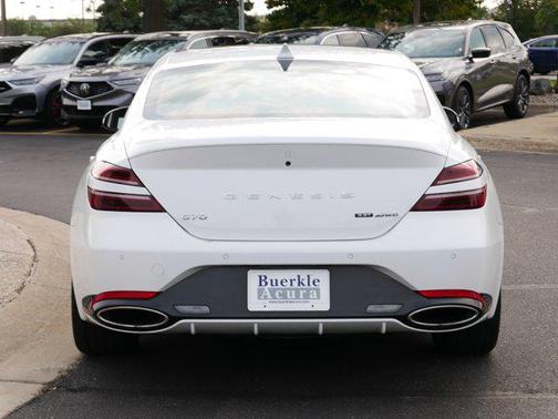 2022 Genesis G70 3.3T AWD