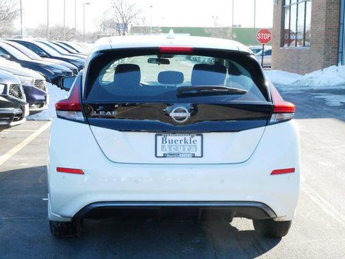 2024 Nissan Leaf S