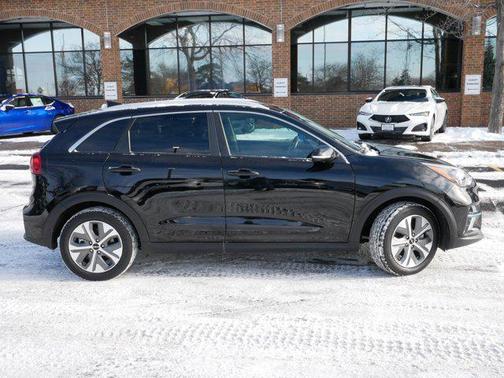 2022 Kia Niro EV EX
