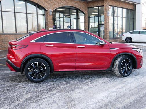 2022 INFINITI QX55 ESSENTIAL