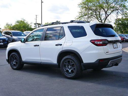 2023 Honda Pilot AWD TrailSport