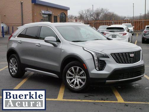 2023 Cadillac XT4 Premium Luxury