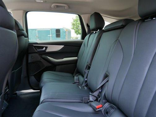 2025 Acura MDX Standard
