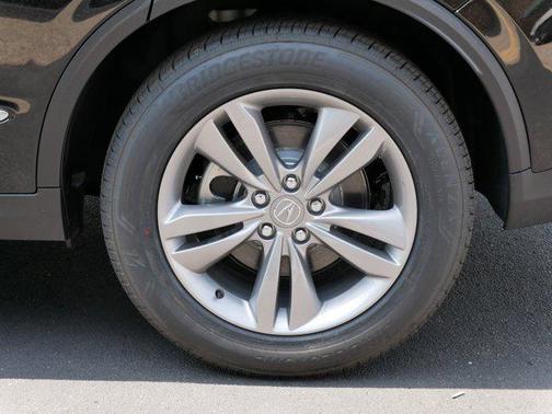 2025 Acura MDX Standard