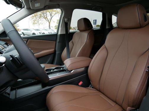 2025 Acura RDX Advance Package