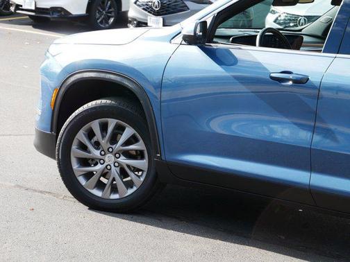 2025 Buick Enclave Preferred FWD