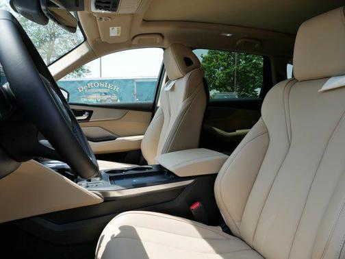 2025 Acura MDX Standard