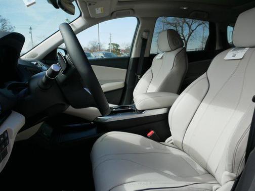 NH-893PX/MAJESTIC 2026 Acura RDX Advance Package