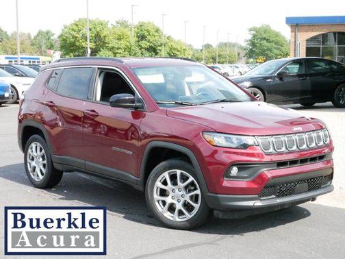 2022 Jeep Compass Latitude Lux