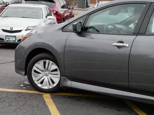 2025 Nissan Leaf S