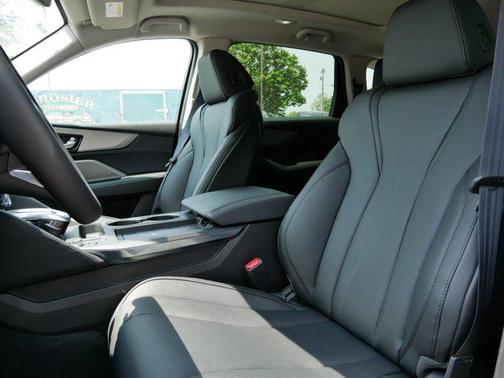 2025 Acura MDX Standard