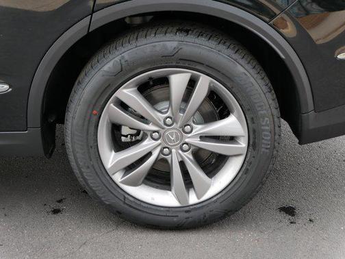 2025 Acura MDX Standard