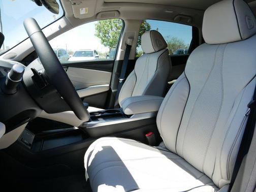 2025 Acura RDX Advance Package