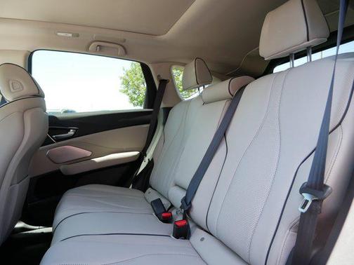 2025 Acura RDX Advance Package