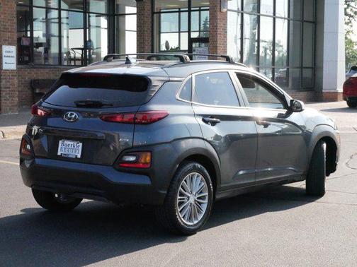2020 Hyundai KONA SEL Plus