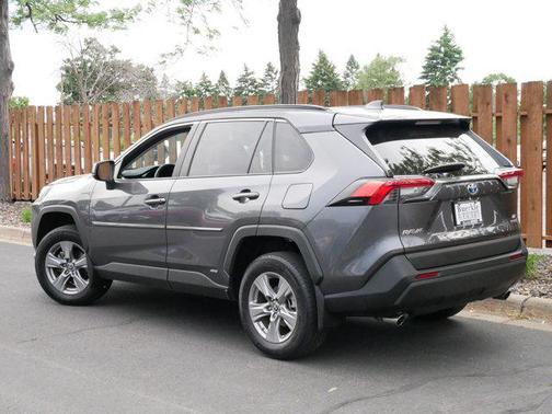 2023 Toyota RAV4 Hybrid LE