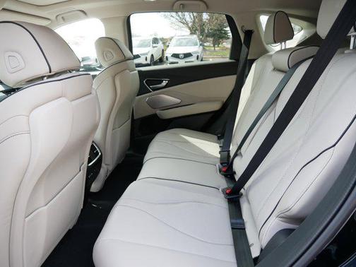 2025 Acura RDX Advance Package