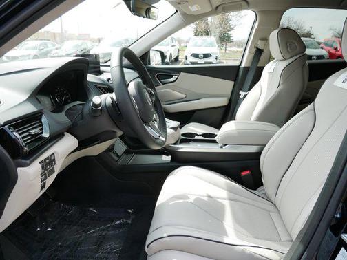 2025 Acura RDX Advance Package