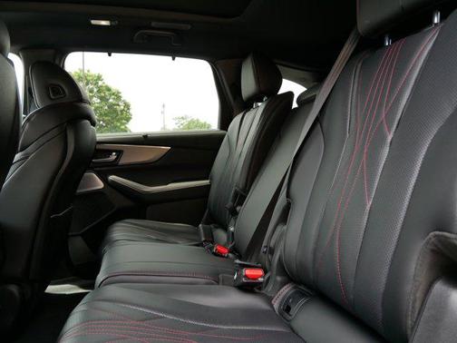 2026 Acura MDX w/A-Spec Advance Package
