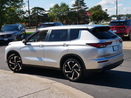 2022 Mitsubishi Outlander ES 2.5 S-AWC