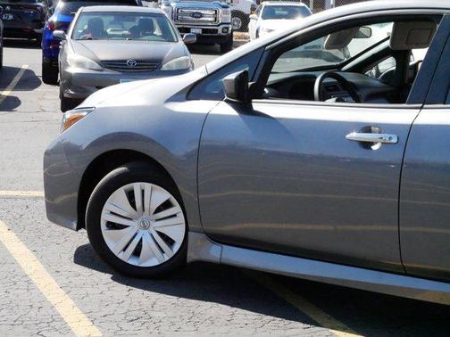2025 Nissan Leaf S