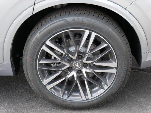 Solar Silver Metallic 2026 Acura MDX Advance Package