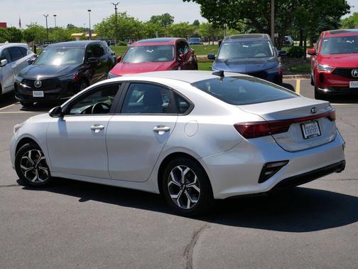 Silky Silver 2019 Kia Forte LXS