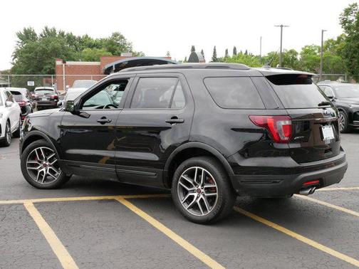 2018 Ford Explorer Sport