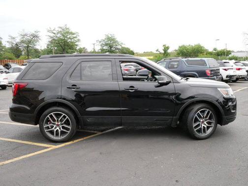 2018 Ford Explorer Sport