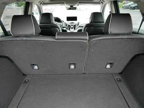 2025 Acura RDX Advance Package