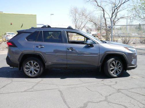 2024 Toyota RAV4 Hybrid XLE Premium