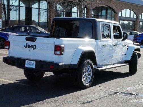 2023 Jeep Gladiator Sport S