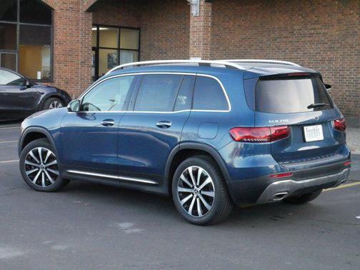 2022 Mercedes-Benz GLB 250 Base