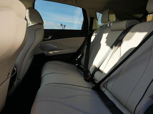 Performance Red Pearl 2026 Acura RDX Advance Package