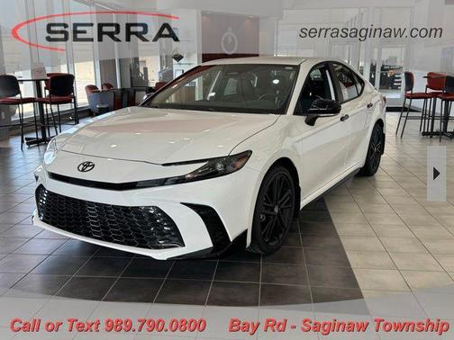 Ice 2026 Toyota Camry SE