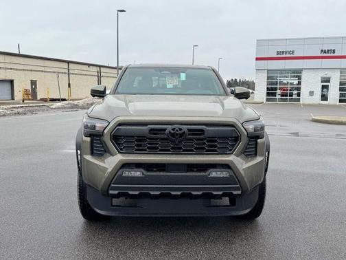 06x1 2026 Toyota Tacoma Hybrid