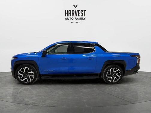 2025 Chevrolet Silverado EV RST