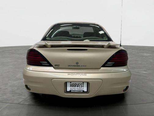 Tan 2005 Pontiac Grand Am SE